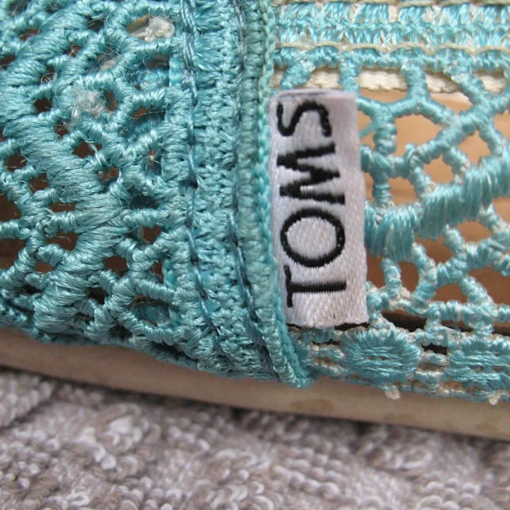 Blue Ombre Toms 5.5 Espadrille Shoes